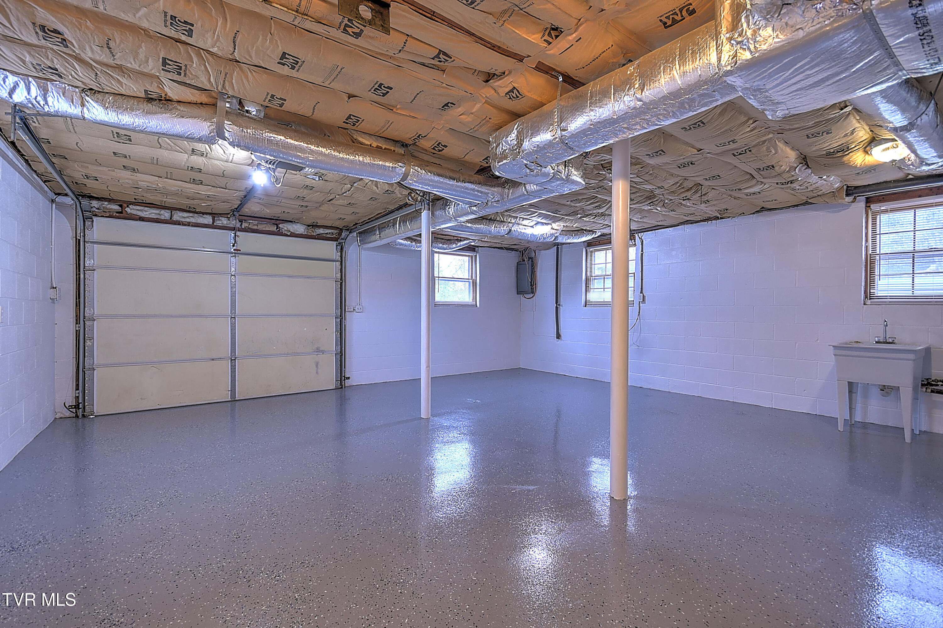 145 Pinecrest Road Church Hill, TN 37642 - Photo 32 of 45 145 Pinecrest Rd TV-35