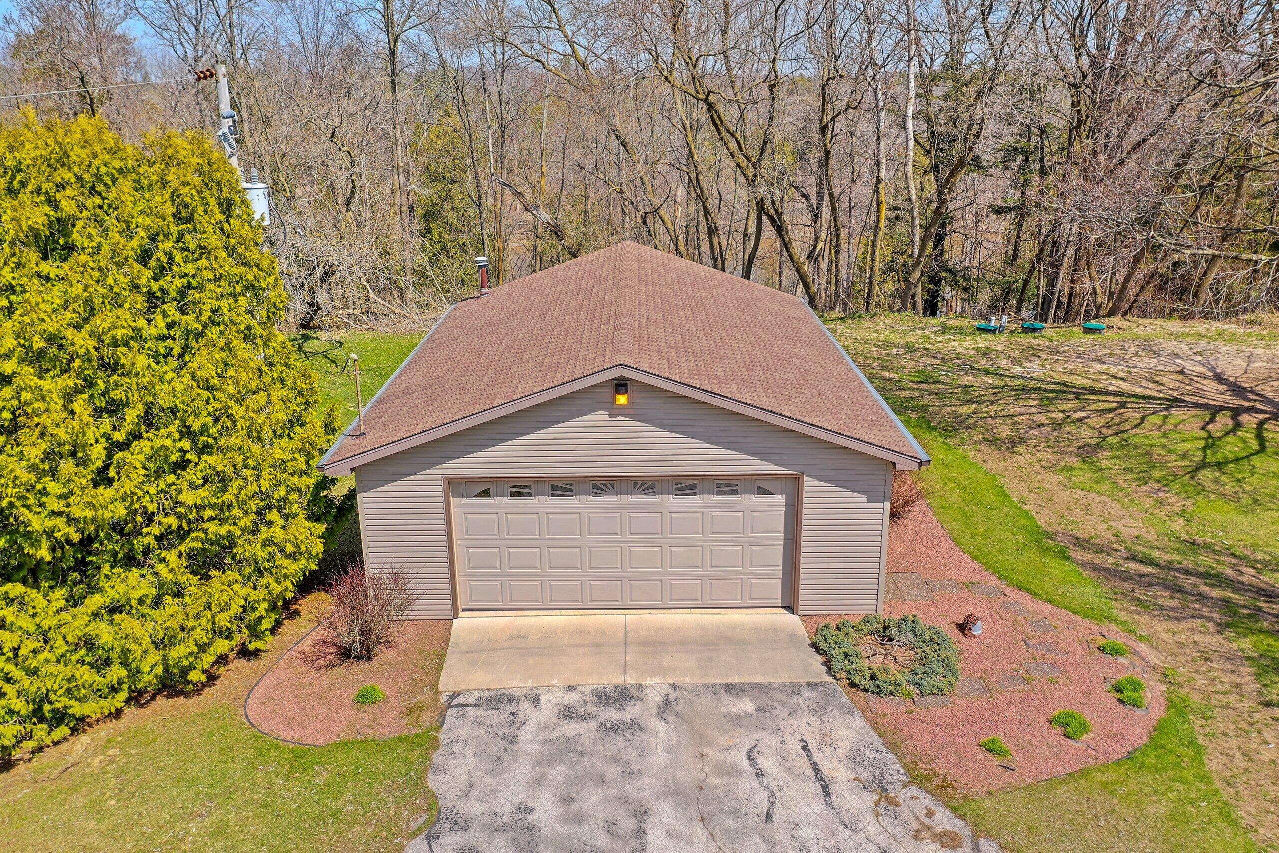 810 Shoto Road Two Rivers, WI 54241 - Photo 12 of 65 032-810ShotoRoad-TwoRivers-WI-54241-SMAL