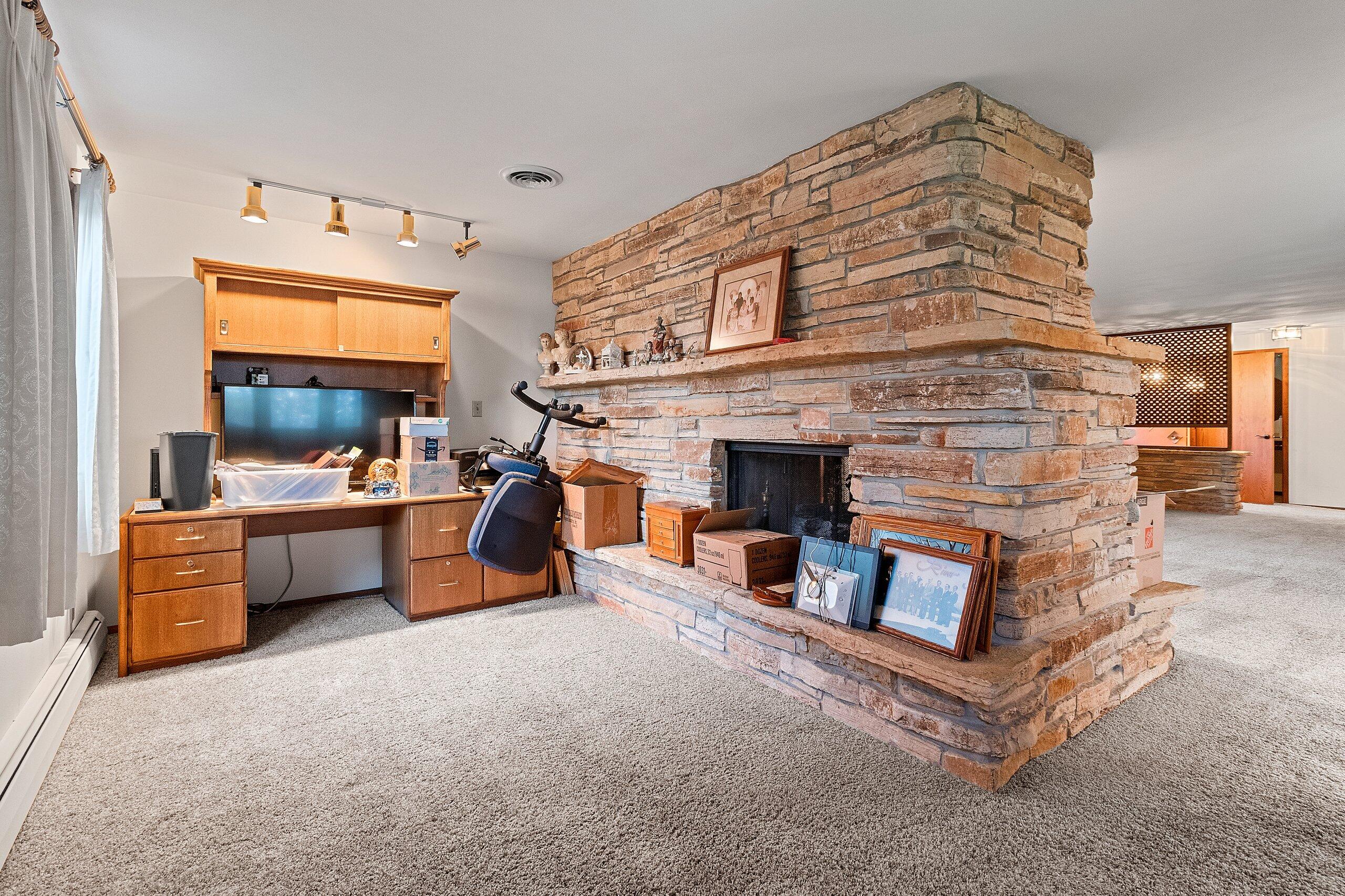 810 Shoto Road Two Rivers, WI 54241 - Photo 18 of 65 052-810ShotoRoad-TwoRivers-WI-54241-SMAL