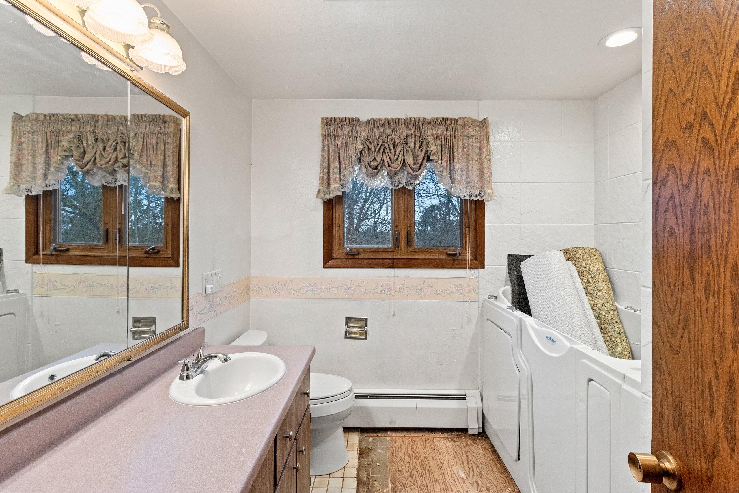 810 Shoto Road Two Rivers, WI 54241 - Photo 38 of 65 054-810ShotoRoad-TwoRivers-WI-54241-SMAL