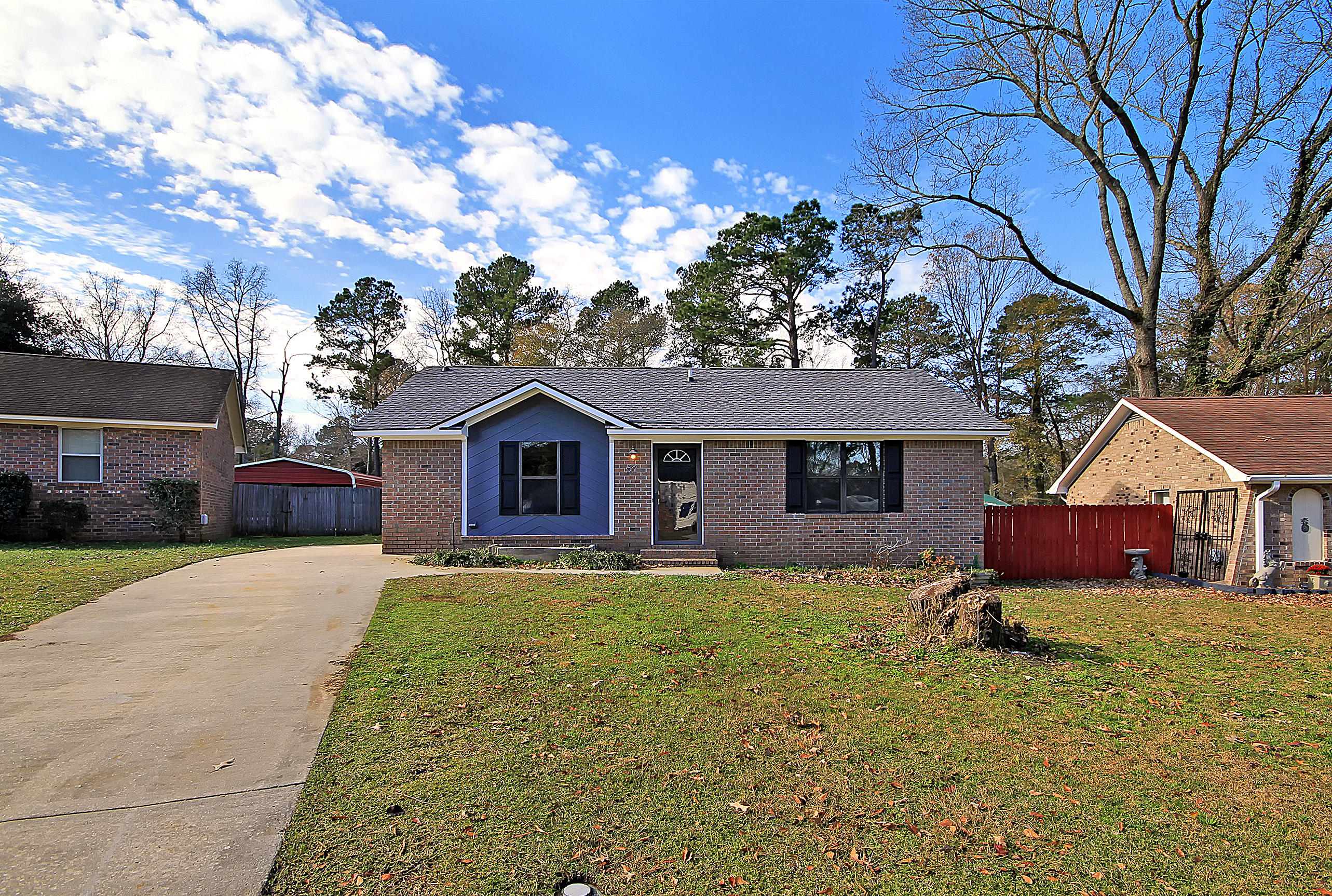 51 Oak Grove Road Goose Creek, SC 29445 - Photo 3 of 28 CREM_51 Oak Grove_028