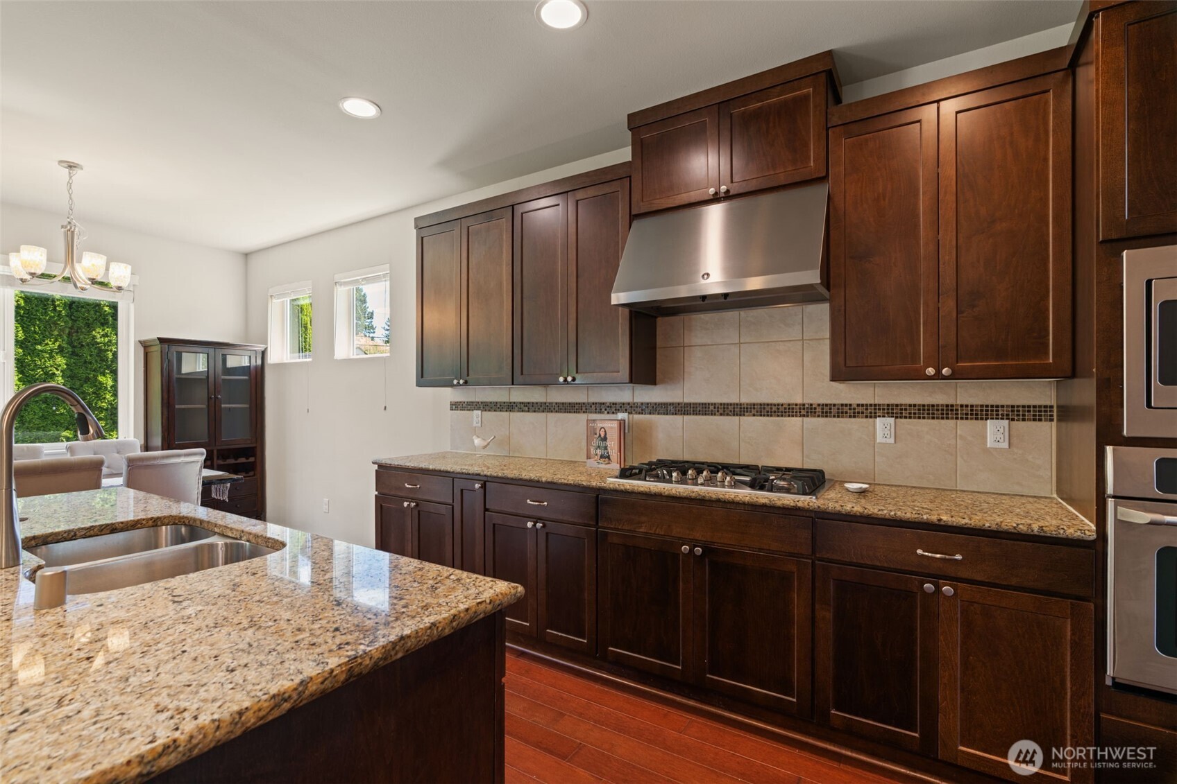 22313 38th Avenue Southeast Bothell, WA 98021 - Photo 12 of 35