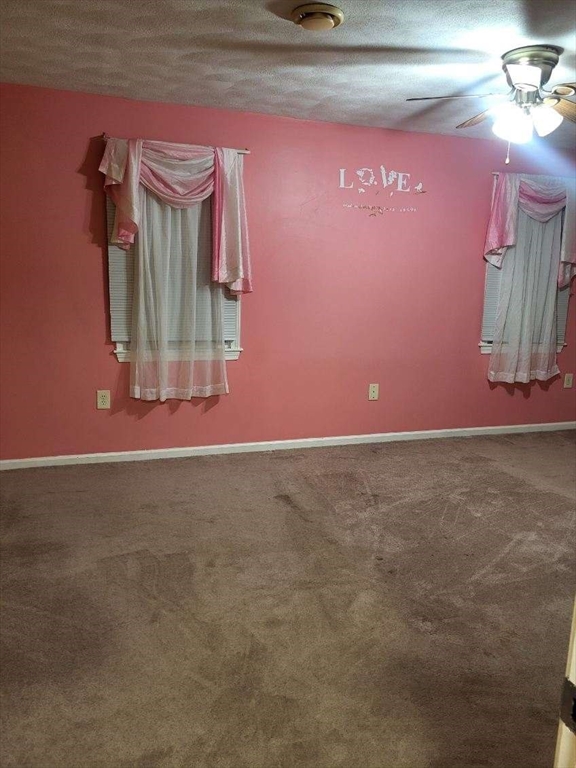 70 Broadway, Unit 24 North Attleboro, MA 02760 - Photo 9 of 10 a room