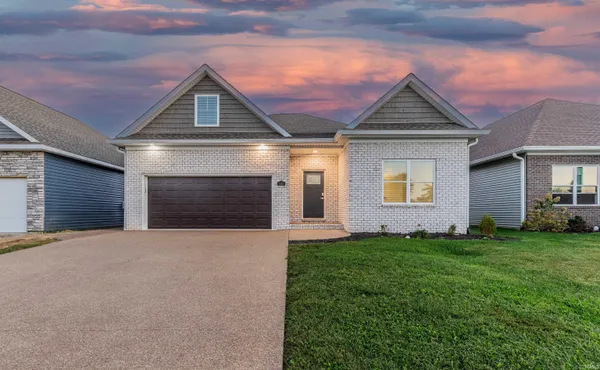 $379,900 | 3103 Fehme Court, Evansville, IN 47725