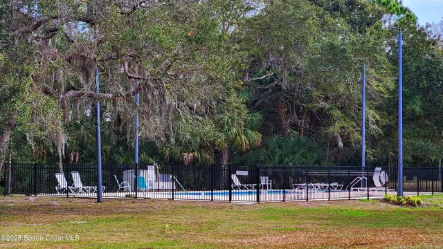 $1,895 | 3165 South Street, Unit 205, Titusville, FL 32780