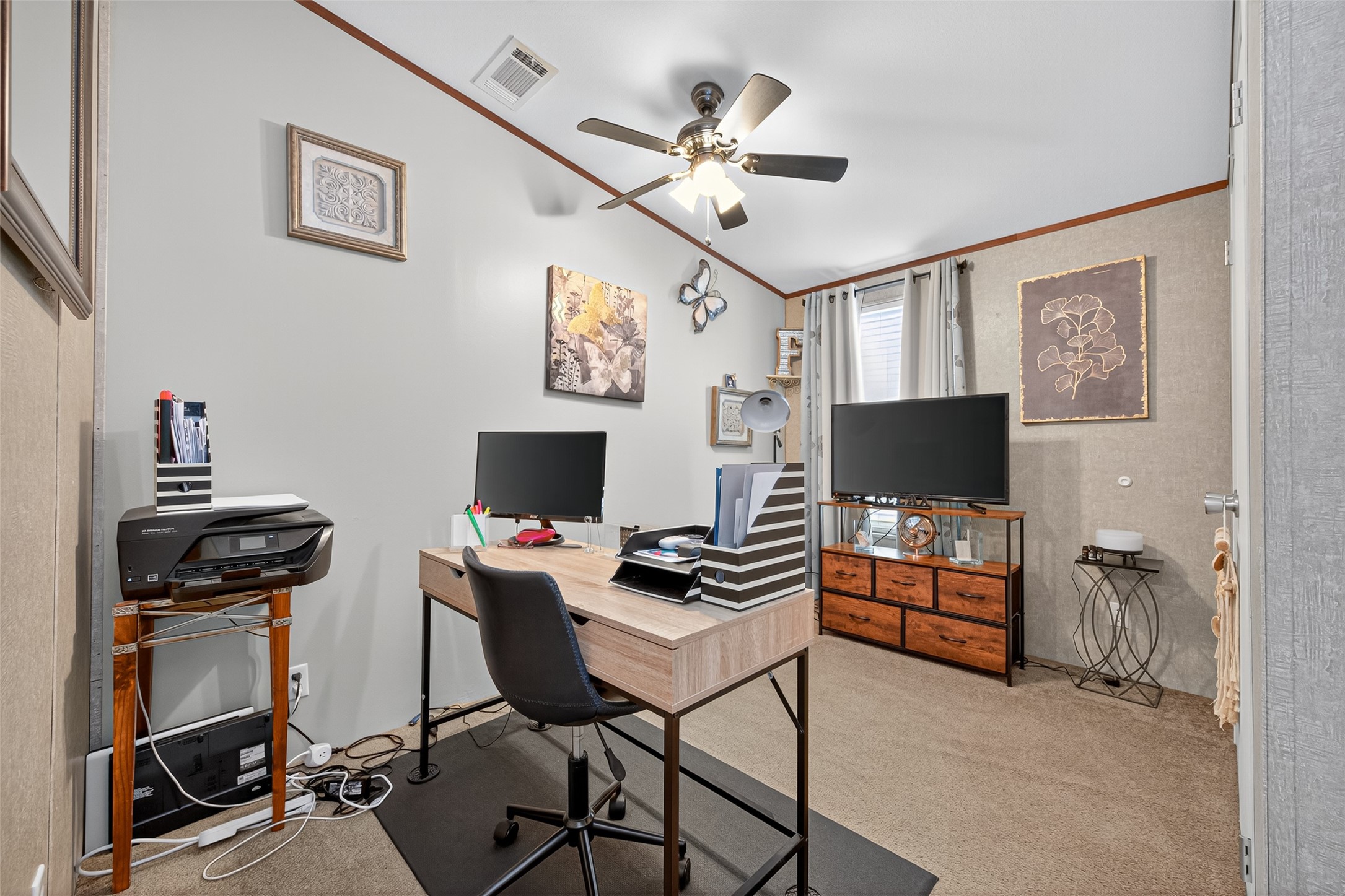 10715 Bozeman Ferry Road Midway, TX 75852 - Photo 32 of 50 a workspace with furniture and ceiling fan
