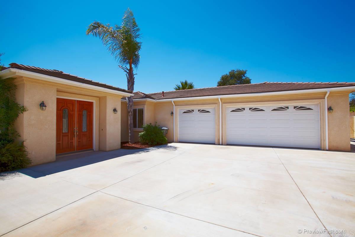4680 Sleeping Indian Road Fallbrook, CA 92028 - Photo 2 of 24