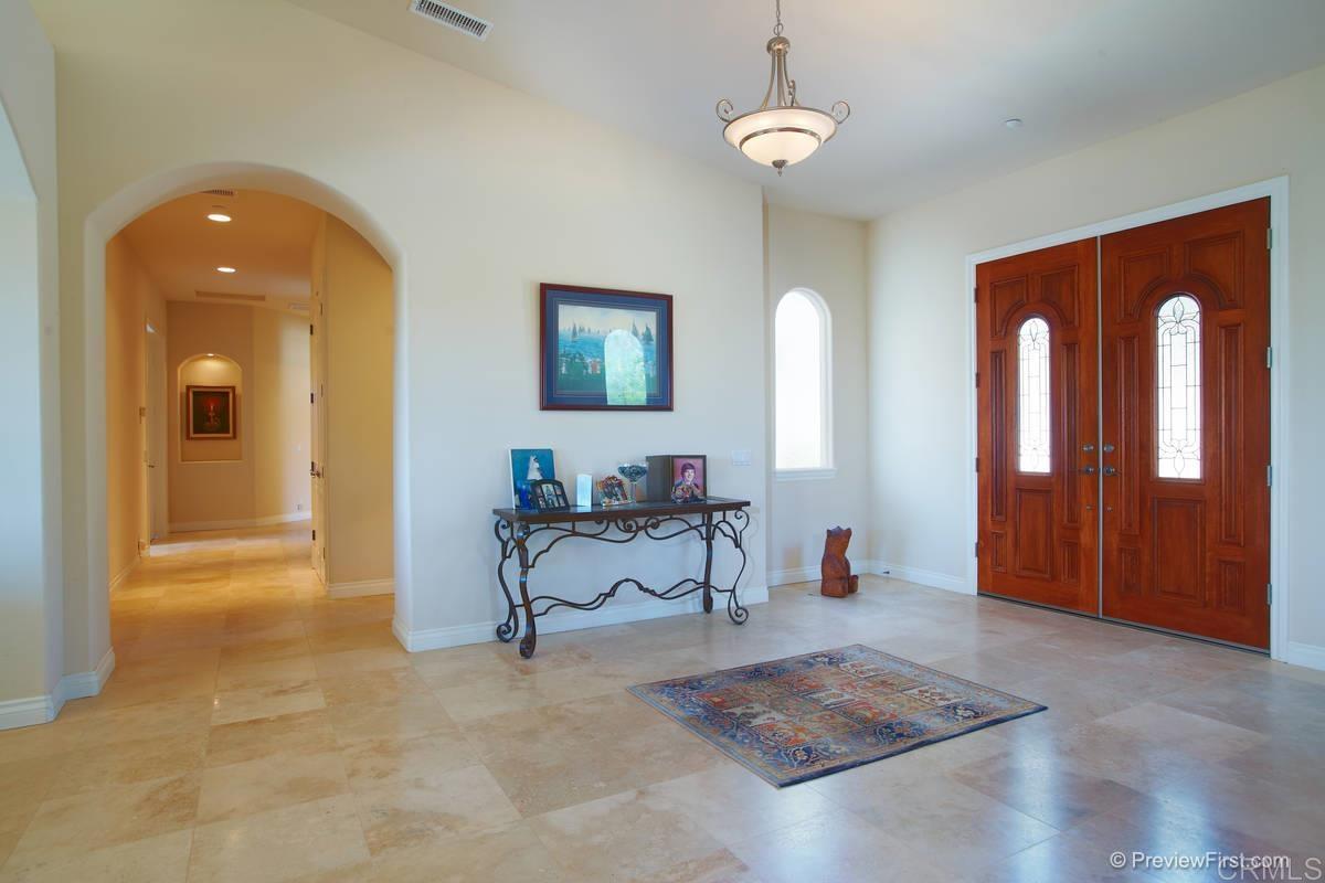 4680 Sleeping Indian Road Fallbrook, CA 92028 - Photo 4 of 24