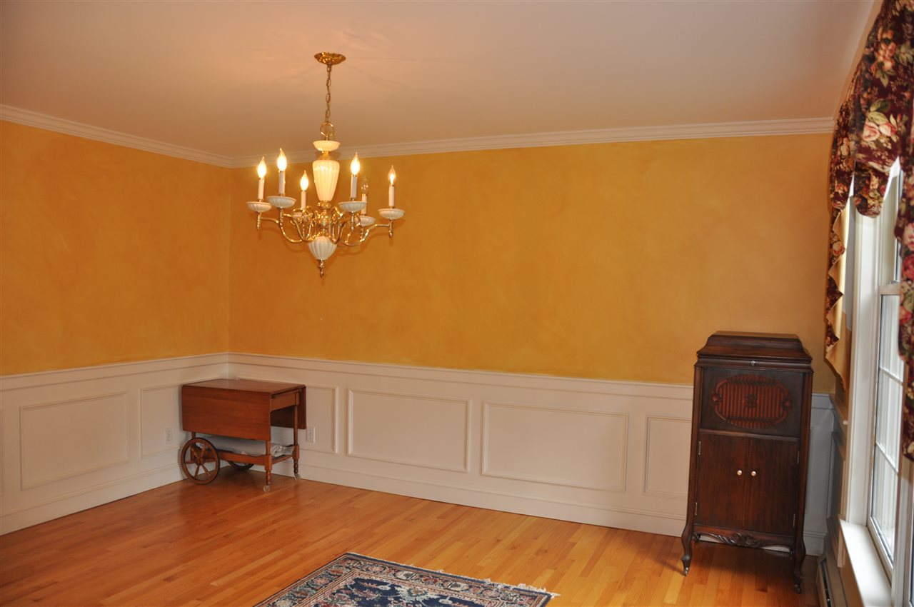 8 Springhead Lane Hampton, NH 03842 - Photo 13 of 35