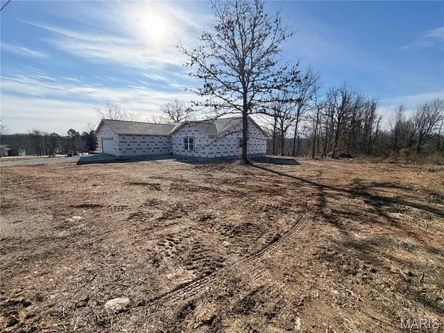 $320,000 | 13258 Hillview Lane, Dixon, MO 65459