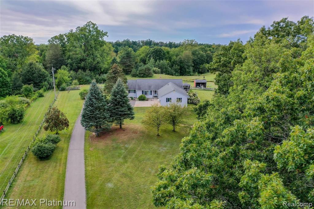 7498 Silver Lake Road Linden, MI 48451 - Photo 59 of 59