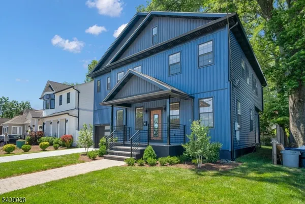 $992,280 | 22 North 14th Street, Kenilworth, NJ 07033