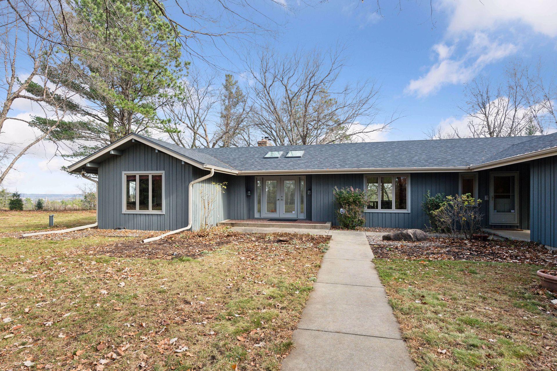 2504 Hillside Lane Southwest Rochester, MN 55902 - Photo 4 of 57