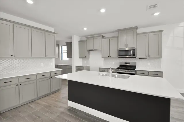 $2,800 | 7036 Windmill Street, Little Elm, TX 76227