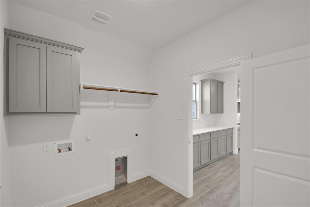 7036 Windmill Street Little Elm, TX 76227 - Photo 8 of 30