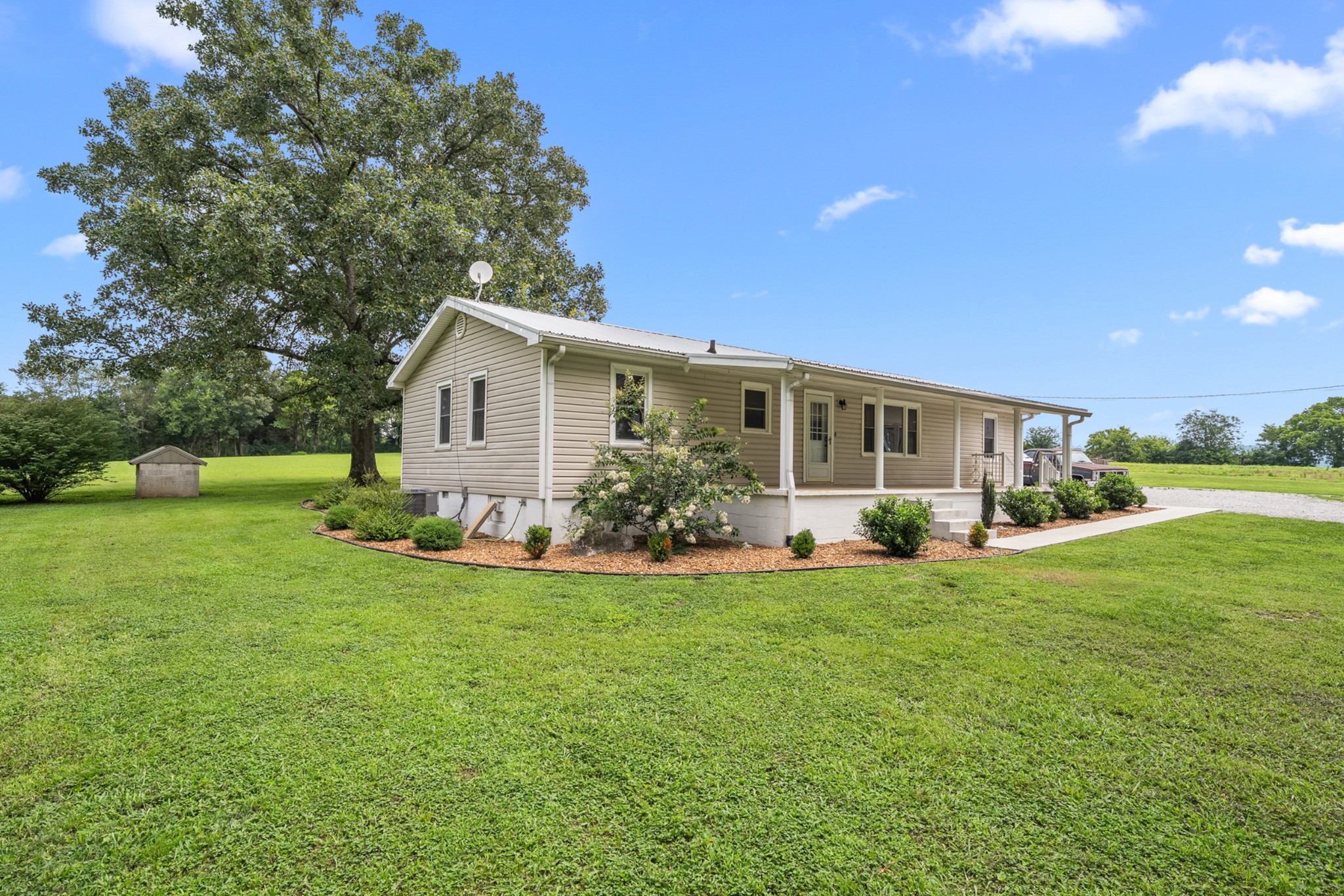 1017 Bells Mill Road Pelham, TN 37366 - Photo 4 of 48