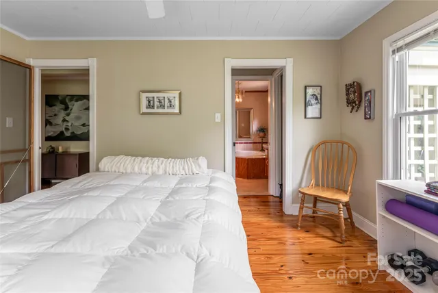 $615,000 | 75 Cisco Road, Asheville, NC 28805