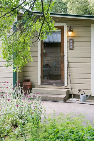 $615,000 | 75 Cisco Road, Asheville, NC 28805