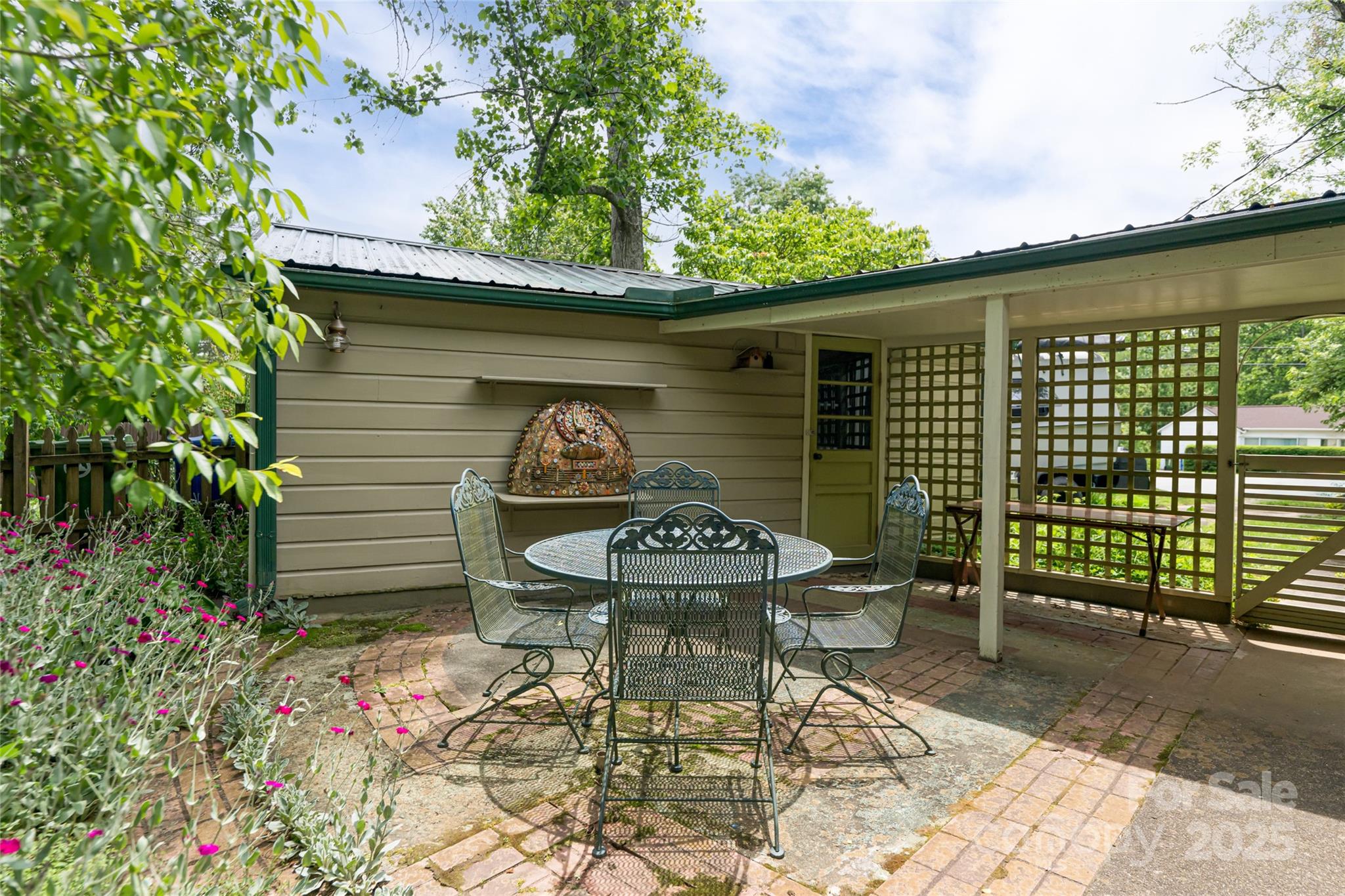 75 Cisco Road Asheville, NC 28805 - Photo 41 of 47 a view of a chairs and table in the patio