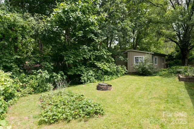 $615,000 | 75 Cisco Road, Asheville, NC 28805