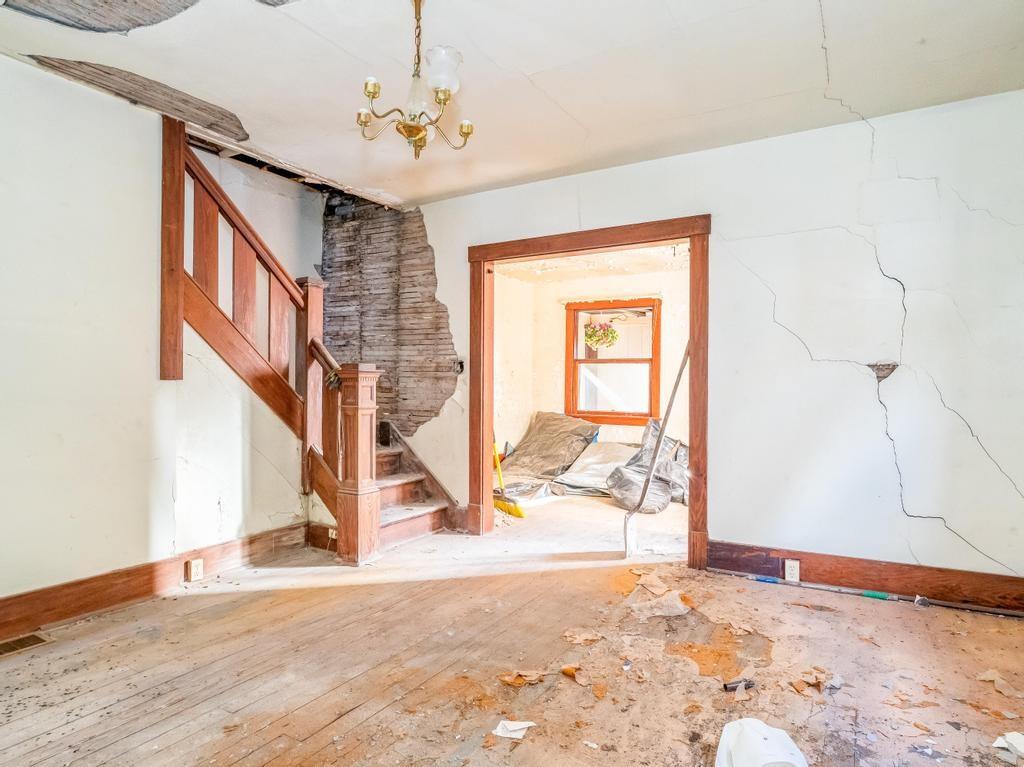 614 8th Street Beaver Falls, PA 15010 - Photo 8 of 14