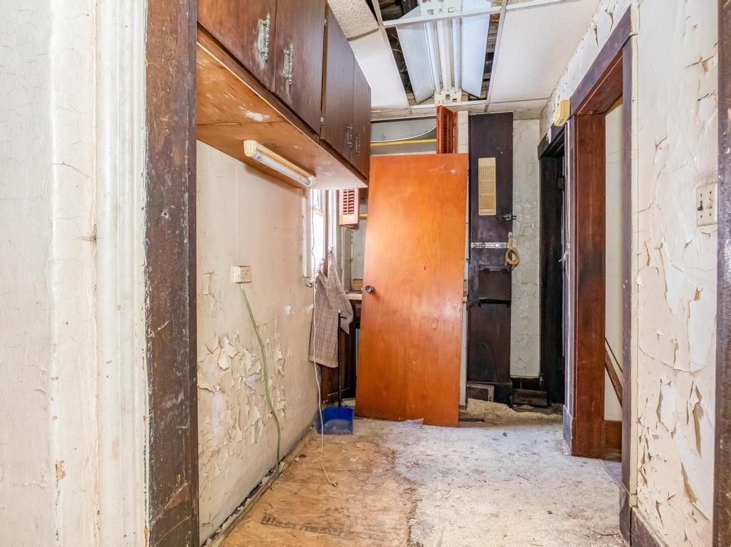 614 8th Street Beaver Falls, PA 15010 - Photo 9 of 14