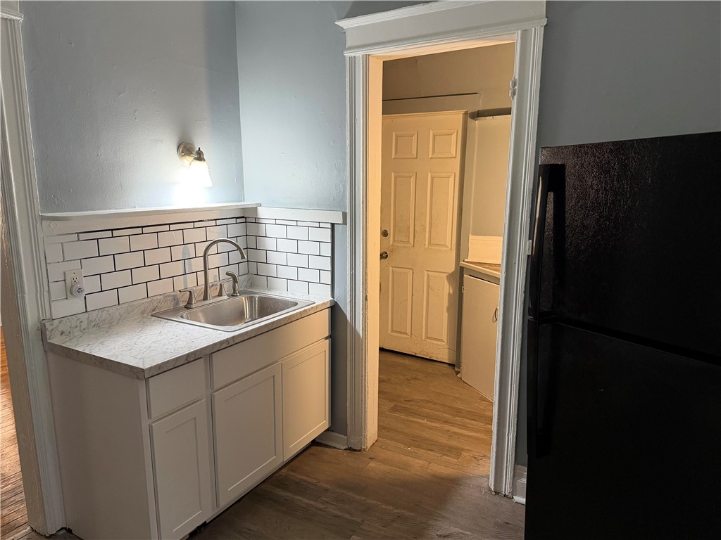 161 South Union Street Rochester, NY 14607 - Photo 5 of 14