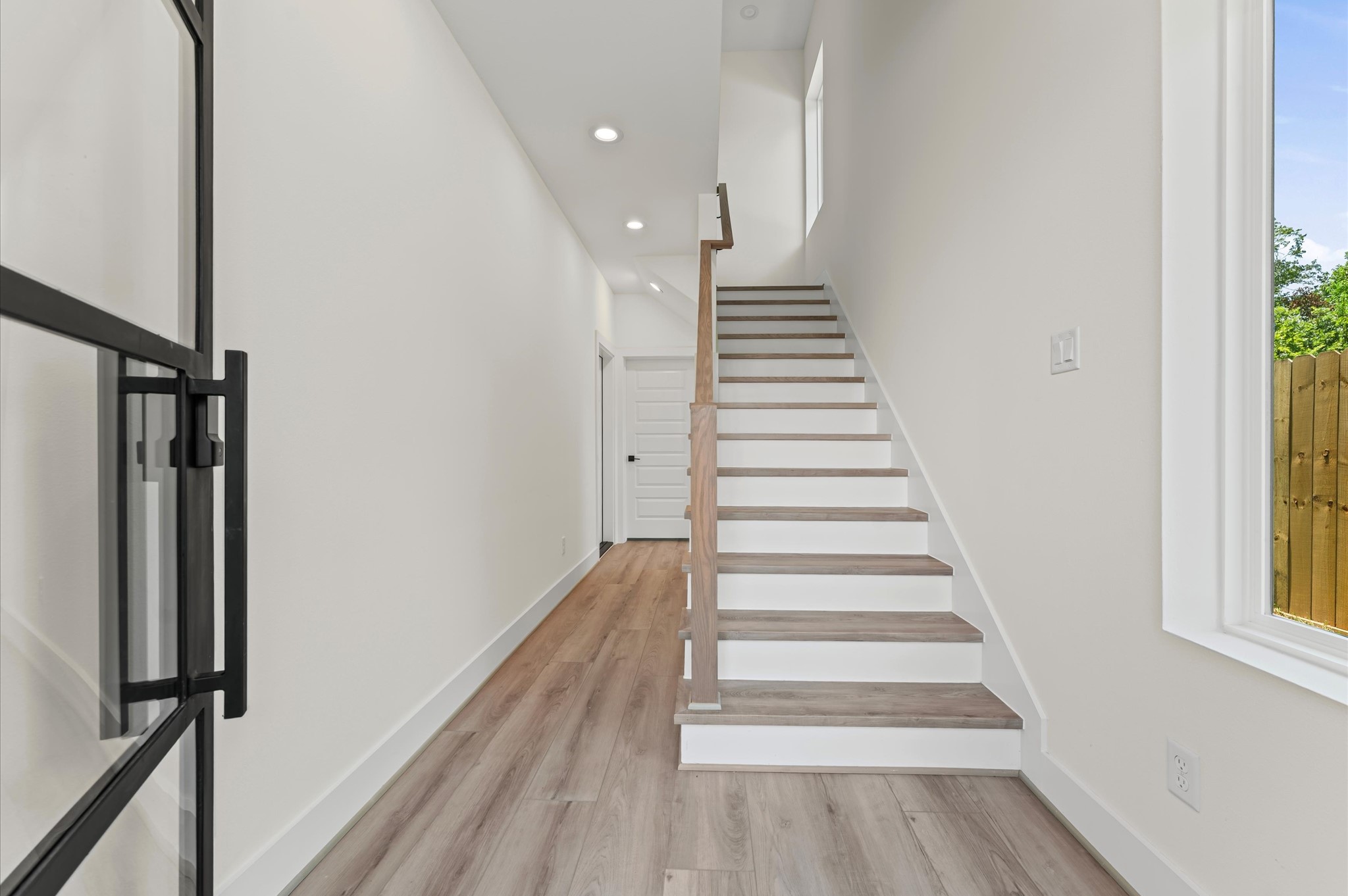 4102 Alice Street Houston, TX 77021 - Photo 3 of 19