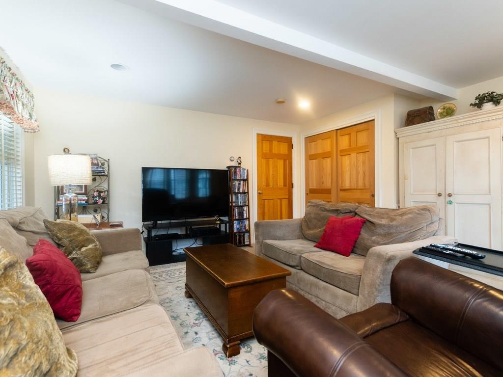 35 Shaw Road Belmont, MA 02478 - Photo 19 of 34 Gallery Image 19
