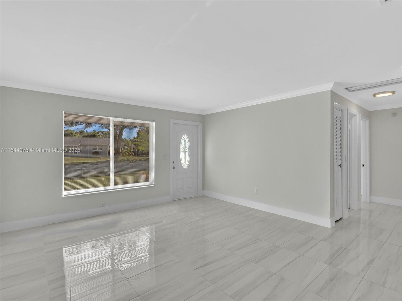 22571 Southwest 65th Avenue Boca Raton, FL 33428 - Photo 11 of 46
