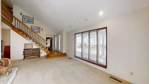 $479,900 | 2761 County Road 1700 North, Ogden, IL 61859