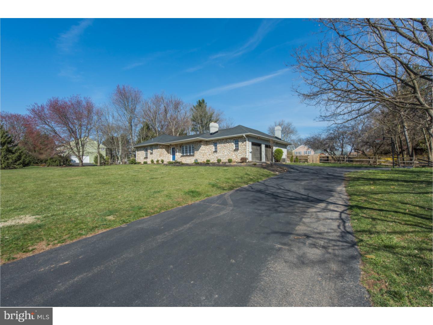 124 Walker Road Washington Crossing, PA 18977 - Photo 2 of 25 Exterior Front