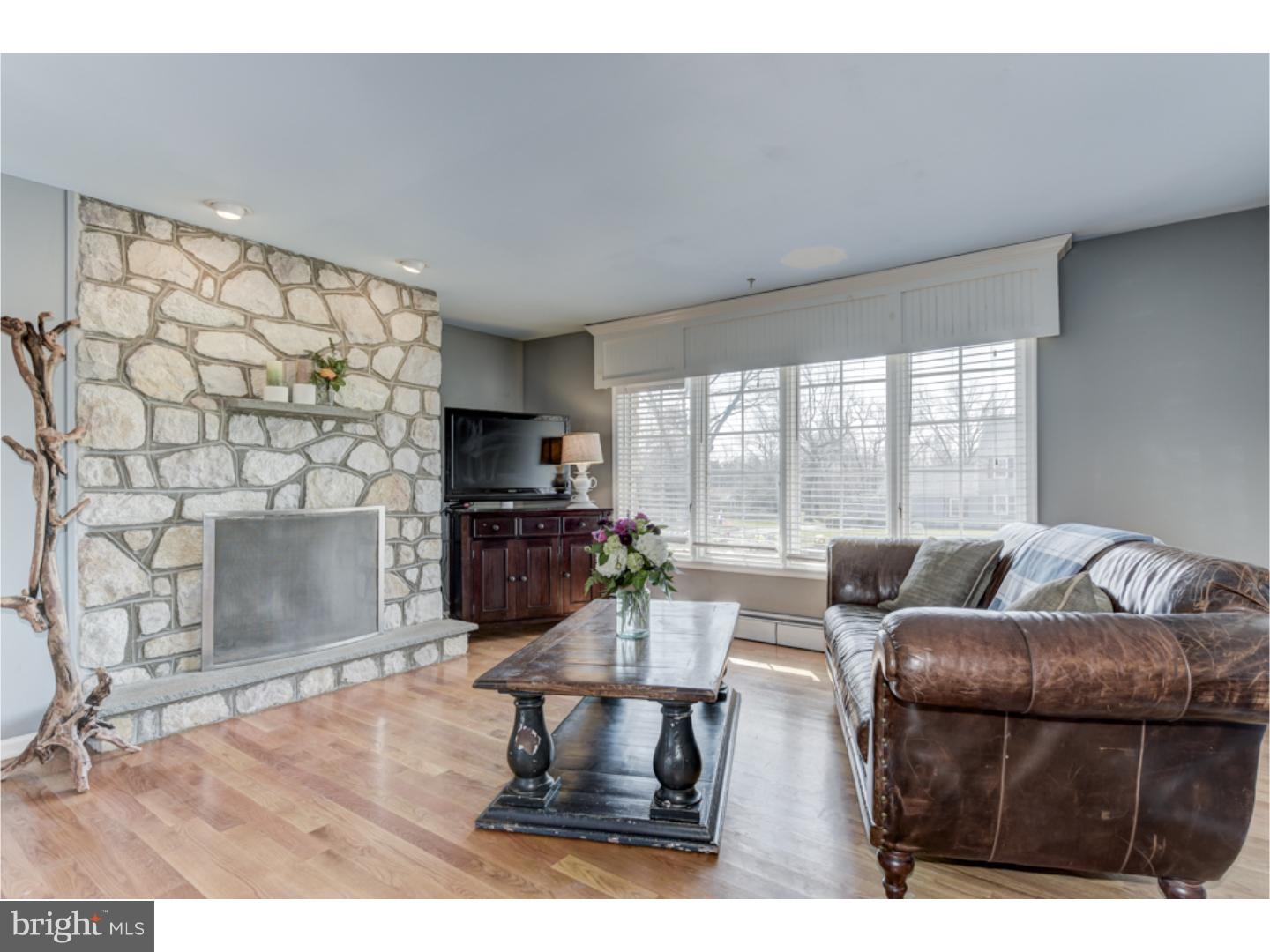 124 Walker Road Washington Crossing, PA 18977 - Photo 12 of 25 Gallery Image 12