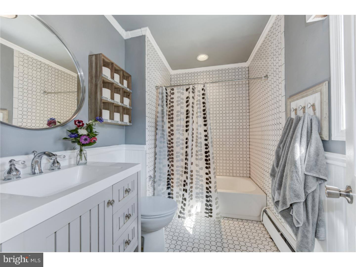 124 Walker Road Washington Crossing, PA 18977 - Photo 21 of 25 Bathroom