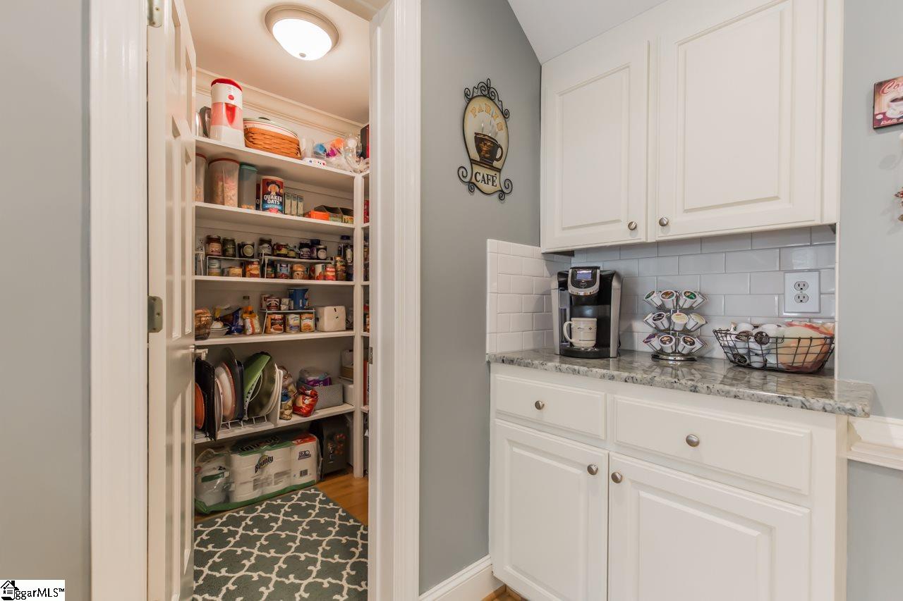 281 Weatherly Road Inman, SC 29349 - Photo 12 of 36