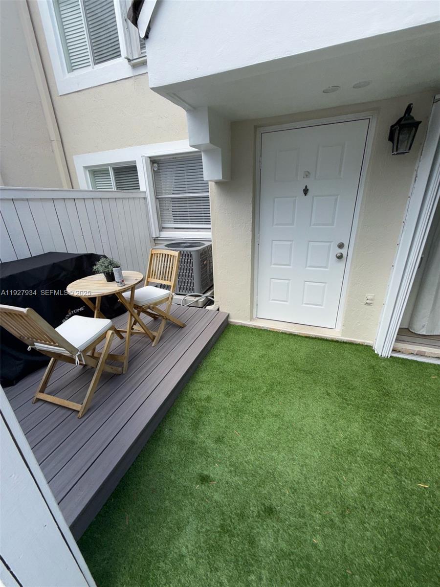 4530 Southwest 68th Ct Circle, Unit 356 Miami, FL 33155 - Photo 17 of 31 a living room with furniture