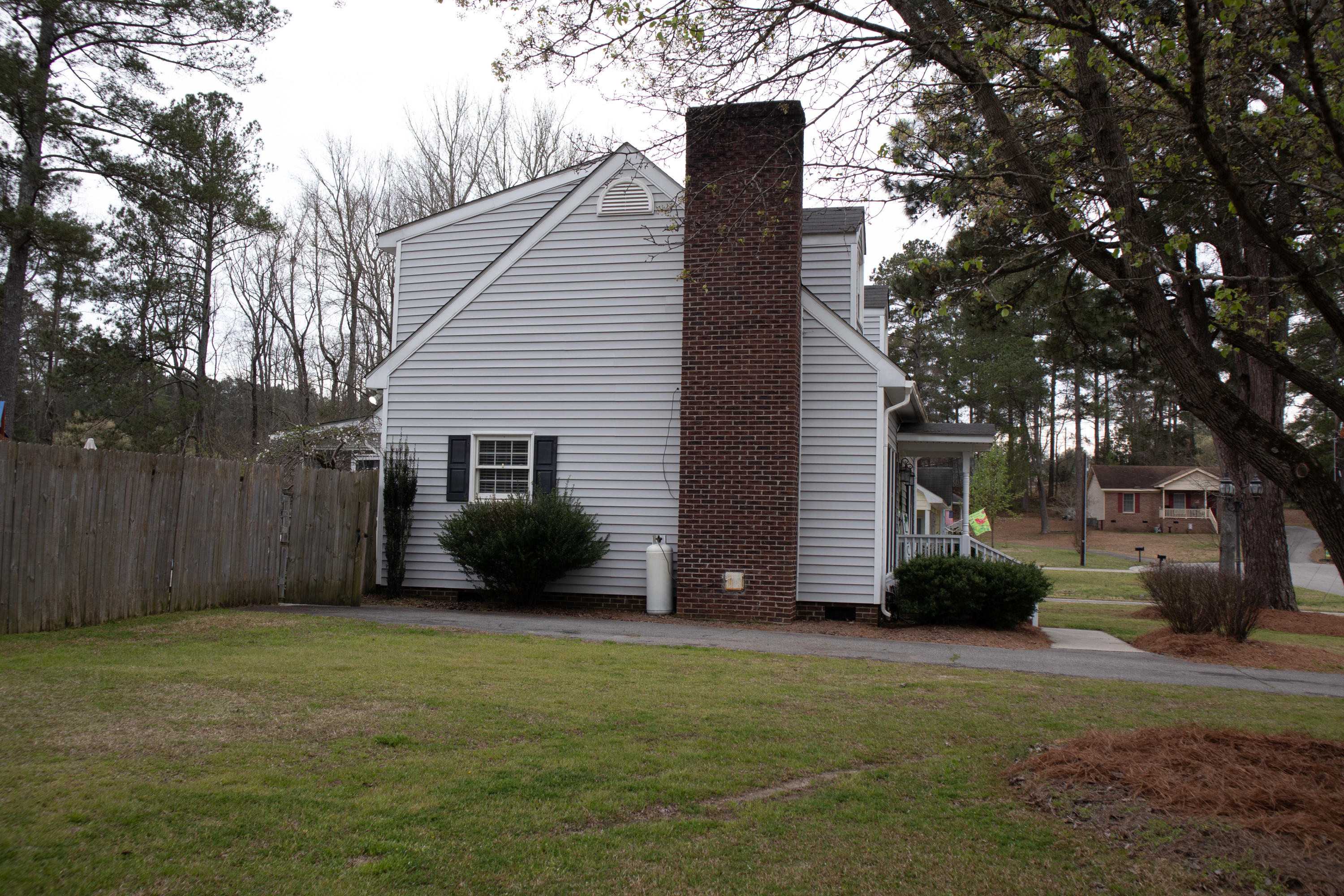 201 Evergreen Court Rockingham, NC 28379 - Photo 7 of 58 201 ~ _0959