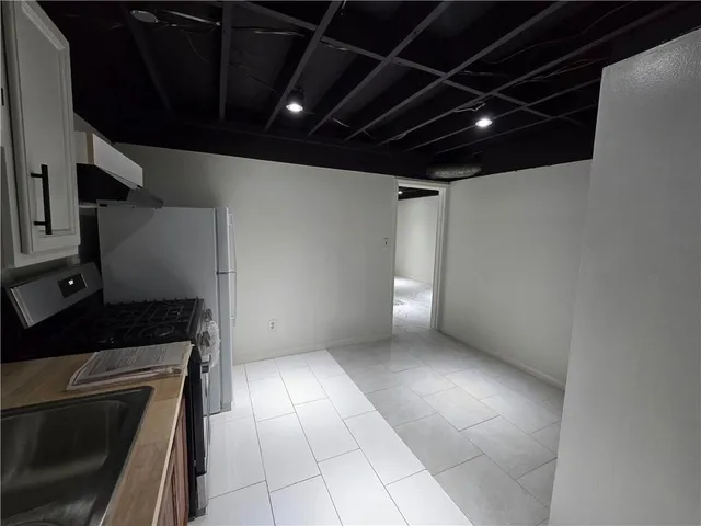 a view of a storage & utility room