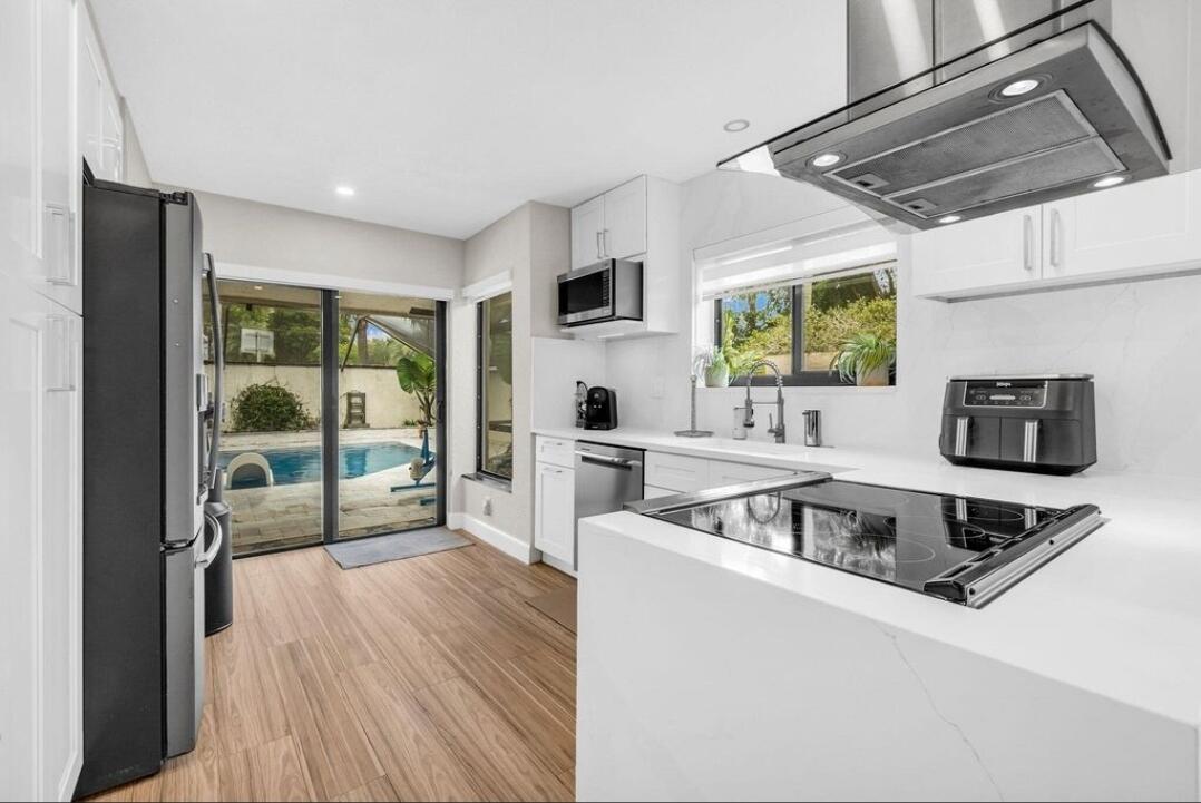 6897 Palmar Court Boca Raton, FL 33433 - Photo 2 of 4 Screenshot_20251009_120853_Zillow