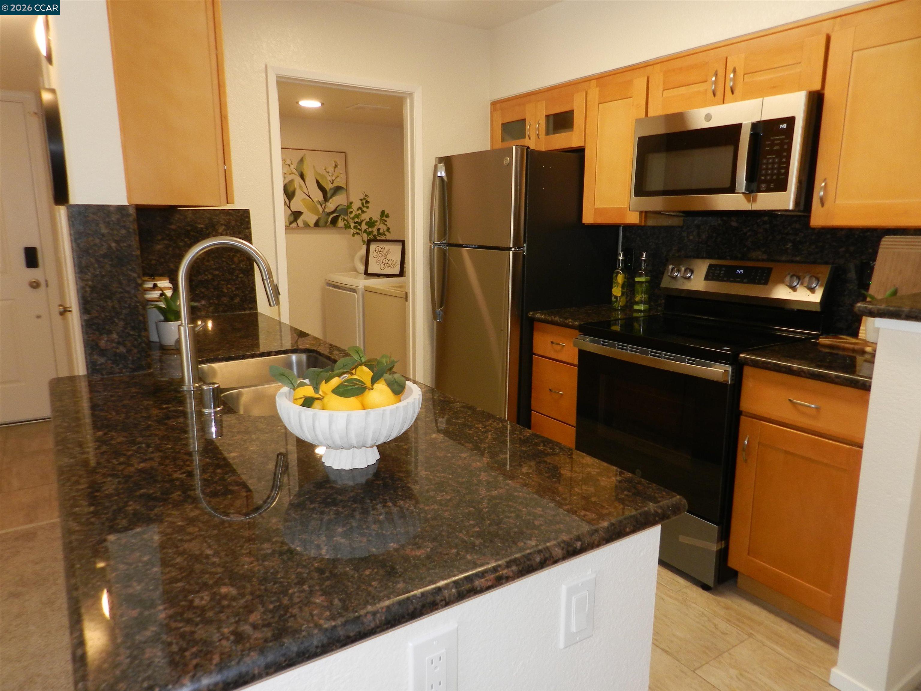 235 Reflections Drive, Unit 27 San Ramon, CA 94583 - Photo 18 of 37 Gallery Image 18