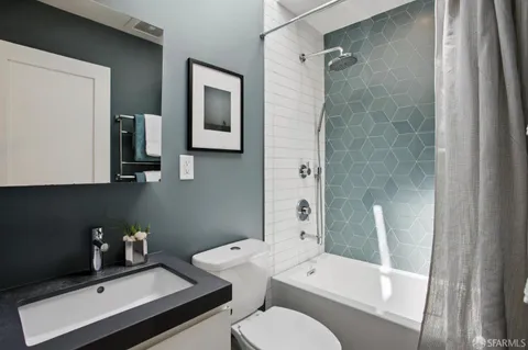 $1,295,000 | 215 Bradford Street, San Francisco, CA 94110
