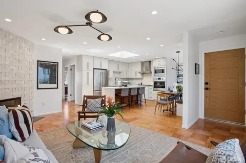 $1,295,000 | 215 Bradford Street, San Francisco, CA 94110