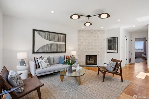 $1,295,000 | 215 Bradford Street, San Francisco, CA 94110