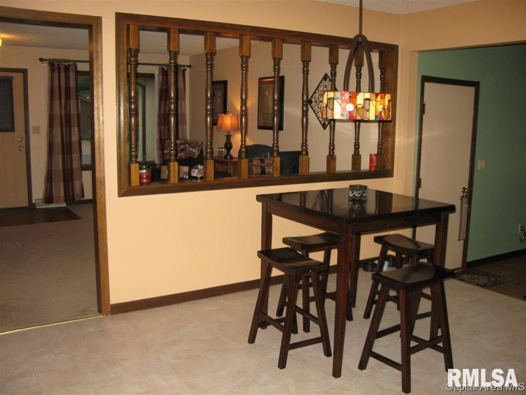 76 Camelot Drive Rochester, IL 62563 - Photo 6 of 15
