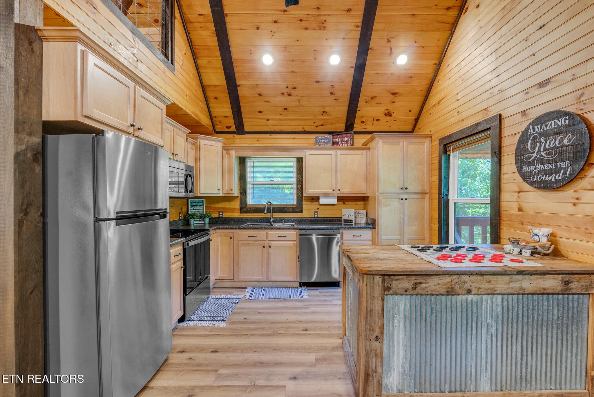 762 Edd Linder Road Jamestown, TN 38556 - Photo 16 of 31 Gallery Image 16