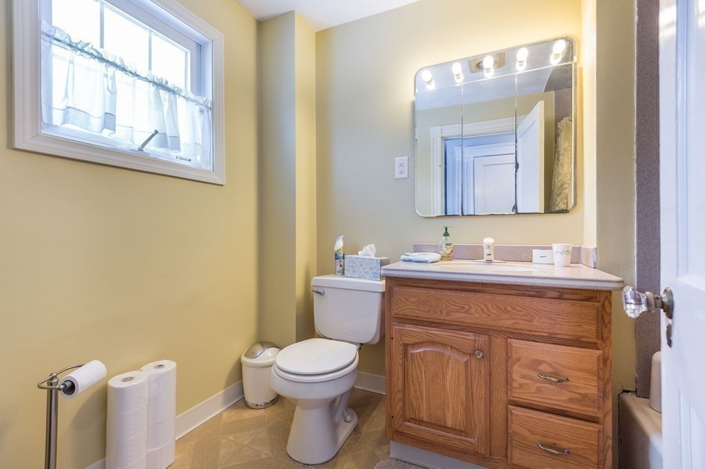 3 Coolidge Road Woburn, MA 01801 - Photo 12 of 20 Gallery Image 12