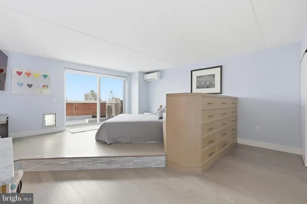 $429,900 | 200 Lombard Street, Unit 717, Philadelphia, PA 19147