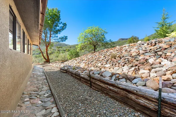 $995,000 | 12650 Pne Crk Trail, Mayer, AZ 86333