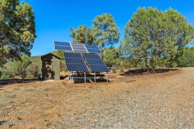 $1,050,000 | 12650 Pne Crk Trail, Mayer, AZ 86333