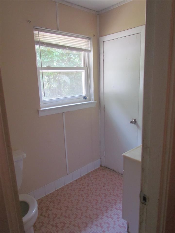 4506 East Montclair Road Pensacola, FL 32505 - Photo 14 of 15 Gallery Image 14